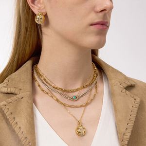 สร้อยคอแฟชั่นดีไซน์เนอร์ทรงด้วงประดับเพชรซิคอนสำหรับผู้หญิง สไตล์โบฮีเมียน ชุบทอง 14k ผลิตจากสแตนเลสสตีล 316L PVD - Product Image 2