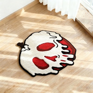 Tappeto a forma di zucca di Halloween rosso e nero, tappeto estetico a forma di Jack-o'-lantern, tappetino in peluche gotico per decorazioni per la stanza - Product Image 4
