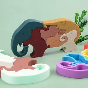 Grosir mainan bayi 0-12 bulan anak-anak mainan pendidikan kubik menyenangkan 3d silikon puzzle aman silikon blok bangunan set mainan