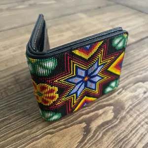 Huichol Leather Wallet Hand-Embroidered Micro Beads Huichol Mexican Gifts Art Unisex Wallet Beaded Wallet Wholesale Manufacturer