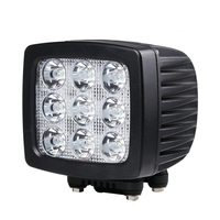 Projecteur de travail LED 5,2 pouces 90W haute puissance 8200 lumens à faisceau large/spot, robuste IP68, avec support en acier inoxydable, ajustement universel