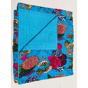 Couvre-lit en coton Kantha fabriqué avec soin, avec des motifs imprimés en bloc inspirés d'histoires et une texture naturelle pour un sommeil réconfortant - Product Image 6