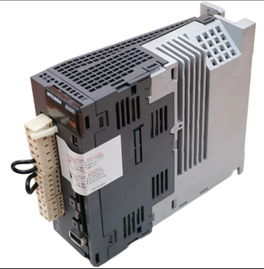 Amplificateur de commande PLC AC MR-J3-350T - Product Image 1
