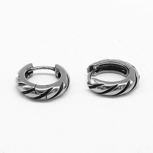 Pendientes de aro de acero de titanio Steel Wings, acero inoxidable 316, joyería de moda unisex, otoño 2024, diseño geométrico, fáciles de poner. - Product Image 5