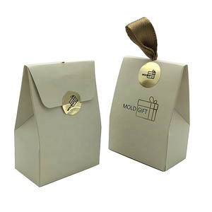 Personalized mini paper Christmas present package wedding candy gift packaging box for guest