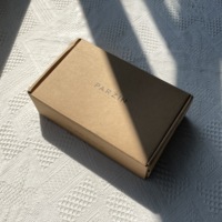 Boîte d'emballage en papier rigide personnalisée, matériaux recyclés écologiques, boîtes cadeaux pour l'e-commerce et l'emballage cosmétique
