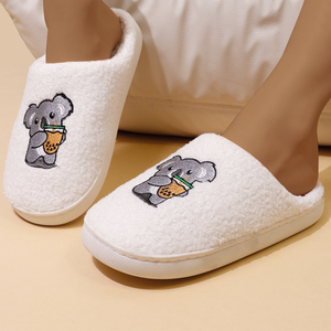 Zapatillas de casa para mujer 2025 con suela de TPR y parte superior de felpa, nuevas ideas de producto para otoño e invierno, garantía de calidad. - Product Image 1