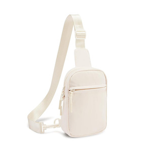 Nouveau sac bandoulière imperméable en polyester d'<span class=keywords><strong>Amazon</strong></span>, sac messager tendance à porter sur la poitrine, sport-casual, ultra-léger, urbain - Product Image 1