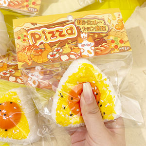 Juguete de sushi hecho a mano, suave y blandito, sensorial antiestrés, de plástico, para niños de 5 a 7 años, con diseños de pollito, pan, pata de gato, pez y yema de huevo - Product Image 5