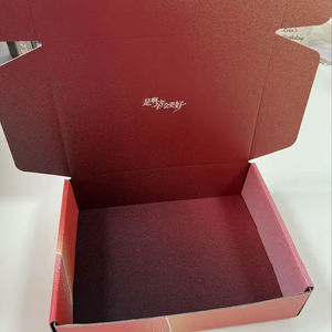 Boîtes en papier rouge personnalisées avec bande de <span class=keywords><strong>d</strong></span>échirement et fermeture éclair, boîtes <span class=keywords><strong>d</strong></span>'expédition avec logo personnalisé pour l'emballage de vêtements pliables, boîtes <span class=keywords><strong>d</strong></span>'expédition pour vêtements - Product Image 2