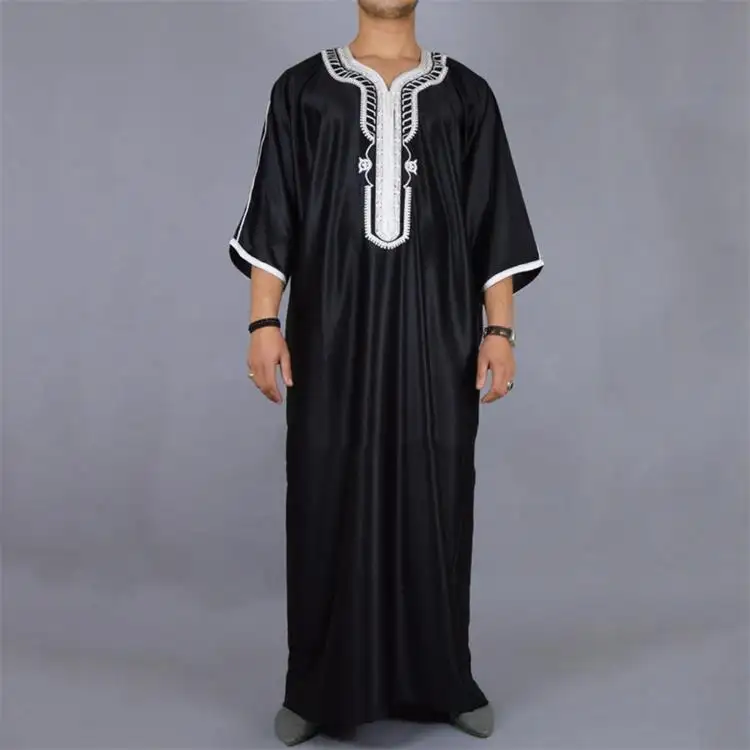 Hot Selling Ethnic new design style trendy arab clothes islamic clothing muslim robe men omani thobe