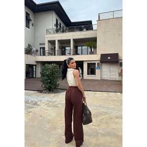 เสื้อฮู้ดดี้และเสื้อสเวตเชิ้ตสีน้ำตาลสำหรับผู้หญิง กางเกงวอร์มใส่สบาย - Product Image 1