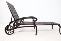 Chaise longue moderne en aluminium bronze résistant aux intempéries pour usage extérieur dans les hôtels et les salons