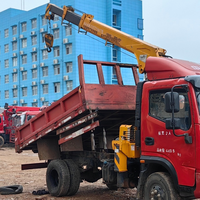 Grue télescopique montée sur camion d'occasion à prix avantageux, 4 tonnes, avec benne basculante pour chantier de construction