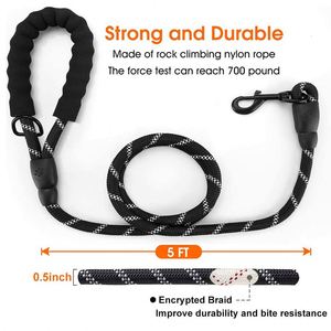 Laisse de luxe en nylon anti-bouloches pour animaux de compagnie, robuste, réfléchissante, avec crochet, design intelligent, motif foulard rayé, best-seller, produits pour animaux de compagnie - Product Image 4