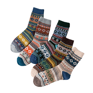 5 जोड़े लुभावनी गर्म ऊन कपास के चालक दल मोटी नरम विंटेज सर्दियों महिला नौट मोजे - Product Image 1