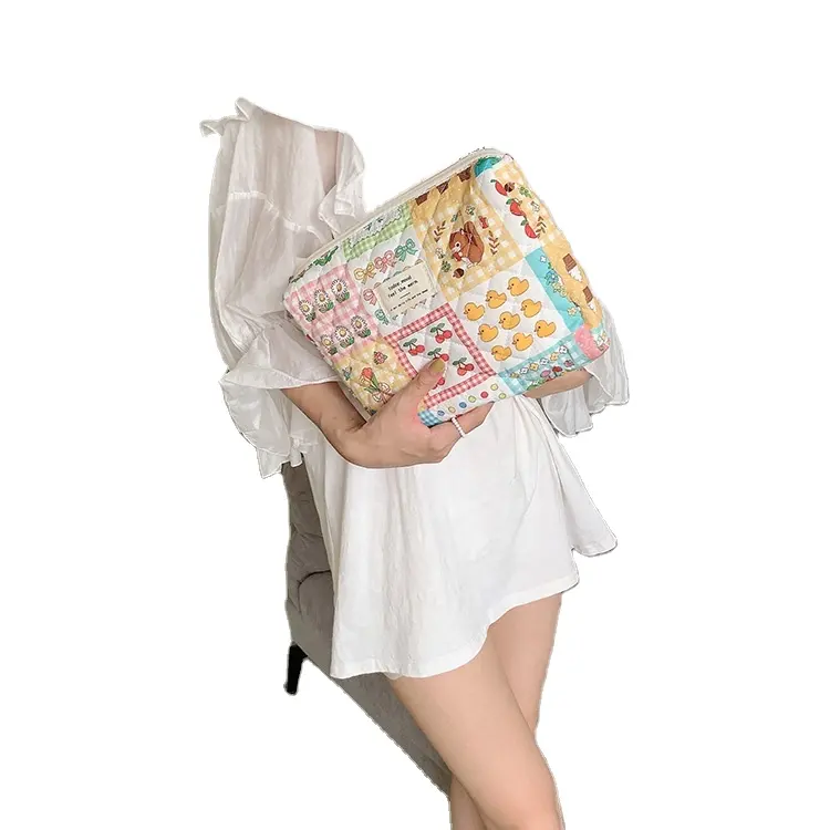 Ins popüler çiçek baskı kozmetik çantası el yapımı kapitone makyaj çantası yaz sevimli tasarım tuvalet seyahat çantası