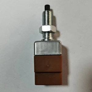 Interruptor de luz de freno Suzuki 37740-60G10 96063091 para Changhe Freida, pieza de repuesto - Product Image 2