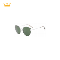 Nouvelles lunettes de soleil rétro à monture métallique, verres dégradés UV400 texturés légers et tendance, pour unisexe, idéales pour les voyages en extérieur