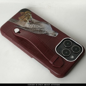 เคสโทรศัพท์หนังจระเข้ออกแบบแฟชั่นคุณภาพสูงคุณภาพสูงสําหรับ iPhone <span class=keywords><strong>14</strong></span> <span class=keywords><strong>pro</strong></span> <span class=keywords><strong>max</strong></span> พร้อมสายคล้อง - Product Image 4