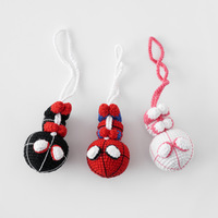 Nouvelle breloque de voiture tendance en crochet fait main, motif araignée de dessin animé, pour la décoration du rétroviseur