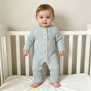 Pinuotu Pagliaccetto Invernale per Neonati a Maglia Grossa a Costine Tutina Blu in Cotone Biologico Certificato GOTS per Bambini Prematuri - Product Image 2