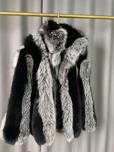 2025 nuovo arrivo giacca da <span class=keywords><strong>uomo</strong></span> calda <span class=keywords><strong>pelliccia</strong></span> di volpe <span class=keywords><strong>con</strong></span> cappuccio alla moda <span class=keywords><strong>pelliccia</strong></span> di volpe per gli uomini - Product Image 2