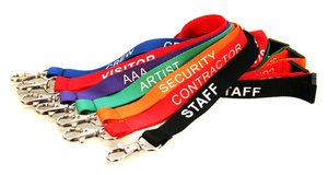 Cordons personnalisés sur mesure pour fabricants, sérigraphie, polyester, personnalisation du logo par sublimation, sans minimum de commande, outil de fixation au cou personnalisé - Product Image 2