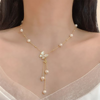 Collier ras du cou en perles d'eau douce naturelles pour femmes, breloque, chaîne en or 18k, pendentif en perles, collier papillon, nouvel arrivage