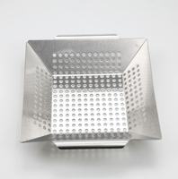 Outils de barbecue en acier inoxydable pour l'extérieur Poêle à griller perforée Outils de barbecue Panier à barbecue Poêle à griller