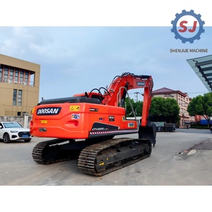 Excavatrice et pelle hydraulique Doosan Dx225lc-9c d'occasion de haute qualité - Moteur d'origine, faible nombre d'heures et bon état, à vendre - Product Image 3