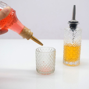 Botella de vidrio Premium de 120ml con boquilla de vertido de acero inoxidable para solución de bebida mixta de licor amargo - Product Image 3