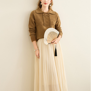 Personnalisé Nouveau Style Chinois Gland Grenouille Bouton Col Rabattu Femmes Haut En Tricot - Product Image 4