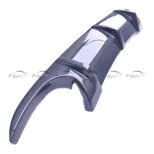 Difusor de Alerón Trasero de Fibra de Carbono Tipo Aleta de Tiburón para Mercedes Benz SL R230 2003-2008 - Product Image 3