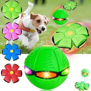 Colorido Pet Light Flying Saucer Bola Interativa Dog Cat Puppy Ball Brinquedos Pet Dog Outdoor Ball Toys
