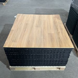 พื้นยางปูพื้นยิมลายไม้ PVC สำหรับพื้นที่วางดัมเบลและบาร์เบล ดูดซับแรงกระแทก ผลิตโดยโรงงานโดยตรงจากจีน ขายดี - Product Image 1