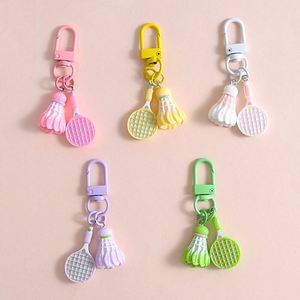 Mini porte-clés pendentif décoratif multicolore en forme de raquette de badminton, cadeau pour étudiant - Product Image 3