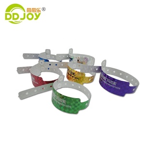 <span class=keywords><strong>Bracelet</strong></span> de fête <span class=keywords><strong>personnalisé</strong></span> en plastique holographique à paillettes laser pour événement, en promotion - Product Image 5