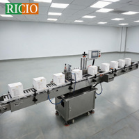 Machine d'étiquetage d'angle droit RICIO pour boîtes plates, applicateur d'étiquettes de sécurité auto-adhésives pour cartons, simple face
