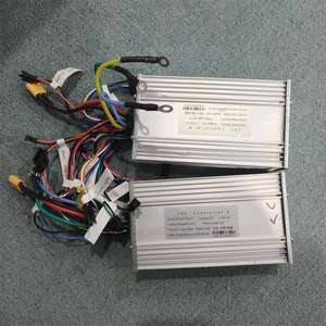 Controlador de Scooter Eléctrico FOC JB 72v 50A con Pantalla Central TF-100 y Acelerador de Dedo para Scooter de 72V 8000w 10000w 15000W - Product Image 5