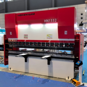 Prensa plegadora CNC de precisión con presión servoaccionada y ajuste de fuerza de flexión personalizable - Product Image 3