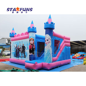 Castillo hinchable comercial de Frozen, casa hinchable rosa con tobogán para niños, inspirada en la película Frozen - Product Image 3