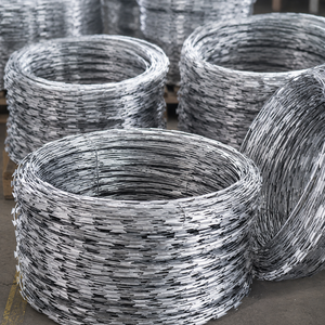 Fil barbelé en spirale galvanisé LINSHENG, noyau de 2,5 mm, pour la délimitation des terrains de transit ferroviaire - Product Image 1