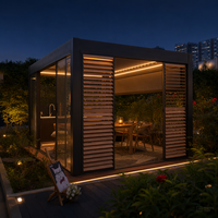 Pergola Intégrée Série E Gris Spatial Luxe avec Portes Coulissantes en Verre et Kit de Persiennes Latérales Manuelles Effet Bois pour l'Intimité