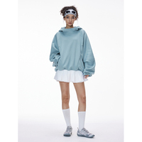 Sweat-shirt à capuche en molleton 100% coton, brodé, déstructuré fonctionnellement, effet délavé, couleur coquille d'œuf, nouvelle collection hiver 25, Machete