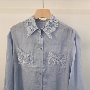 Camicie in Lino di Alta Qualità Stile Primavera Estate 2026 da Donna con Colletto in <span class=keywords><strong>Pizzo</strong></span>, Tasca sul Petto, Patchwork, Vestibilità Ampia, Bianche e <span class=keywords><strong>Blu</strong></span> - Product Image 5