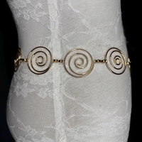 Großhandel neues Design lange Legierung Metall Teen Taille Gürtel Mode accessoire Golden Flower Ring Body Chain Gürtel für Frauen Mädchen