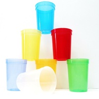 8 Oz. Tasse de stade en plastique translucide