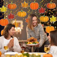 Décoration d'automne : Spirale suspendue citrouille et feuille d'érable – Décoration de plafond pour fête d'automne et de Thanksgiving, idéale pour la maison, la salle de classe et le bureau