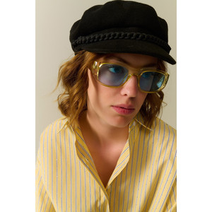 Lunettes de soleil ovales avec montures transparentes brillantes en jaune - Product Image 4